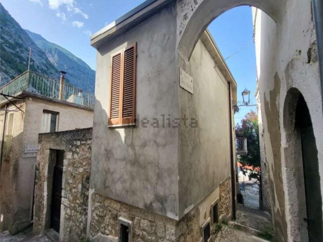 Appartamento in vendita di 221 m² in Via Terra Vecchia