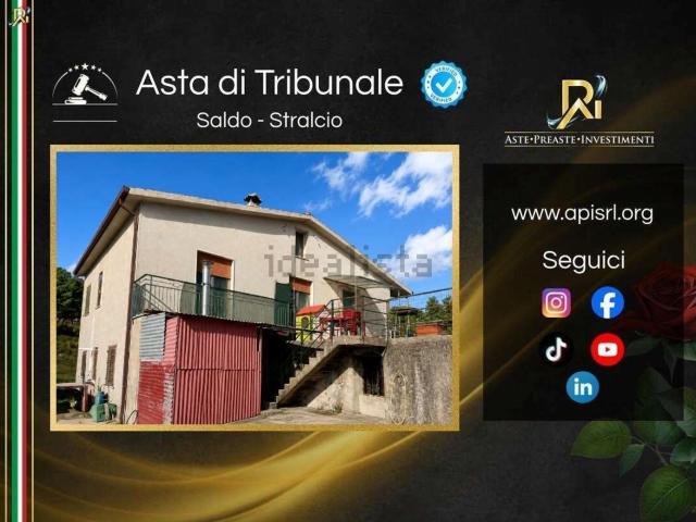 Appartamento in vendita di 221 m² in Contrada Monterone