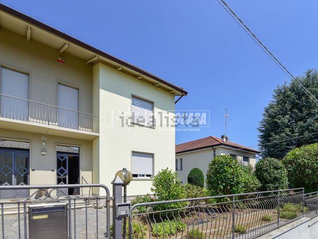 Appartamento in vendita di 222 m² in Via Regina Margherita, 15