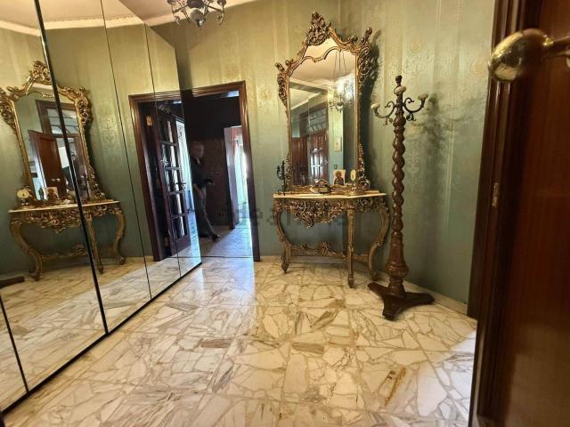 Appartamento in vendita di 223 m²