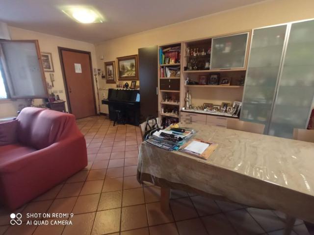 Appartamento in vendita di 223 m² in Via G. Galilei, 18