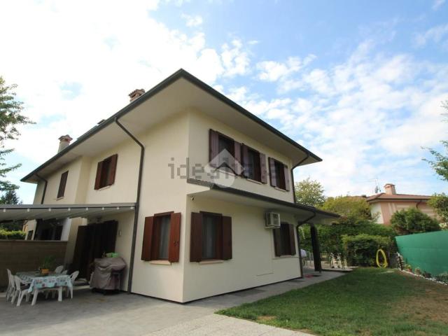 Appartamento in vendita di 223 m² in Via dei Fanti, 162