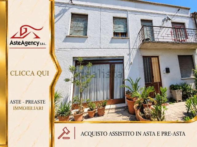 Appartamento in vendita di 223 m² in Via Palazzina, 4