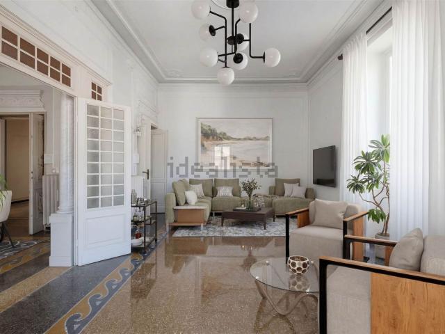 Appartamento in vendita di 223 m² in Via Roma, 42