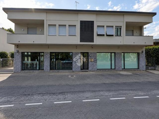 Appartamento in vendita di 224 m² in Via Como, 195