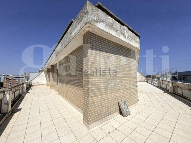Appartamento in vendita di 224 m² in Via Antonio Salandra, 30