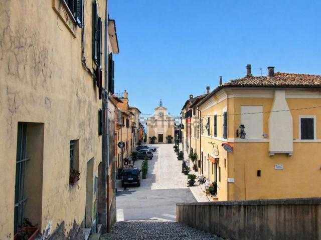 Appartamento in vendita di 224 m² in Via Giuseppe Garibaldi