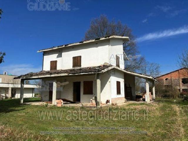 Appartamento in vendita di 224 m² in Via per Modena