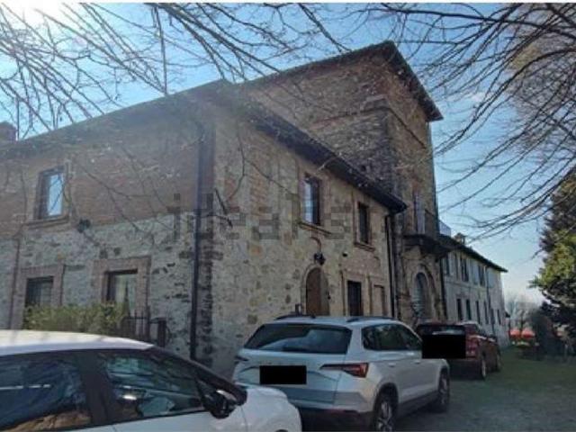 Appartamento in vendita di 224 m² in Strada Cantone, 11