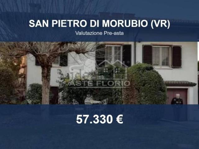 Appartamento in vendita di 225 m² in Via Alcide De Gasperi
