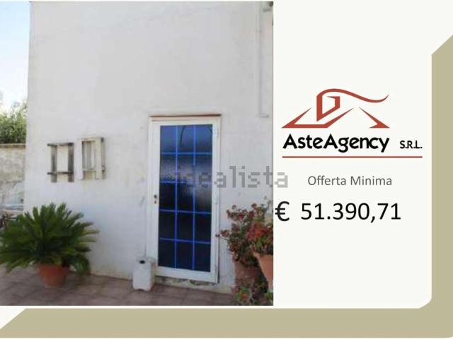 Appartamento in vendita di 225 m² in Via G. Leopardi, 27