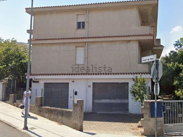 Appartamento in vendita di 225 m² in Via Luigi Oggiano, 48
