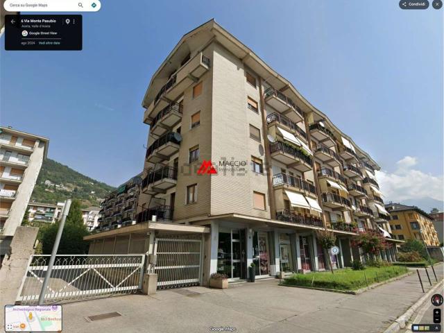 Appartamento in vendita di 225 m² in Via Monte Pasubio, 4