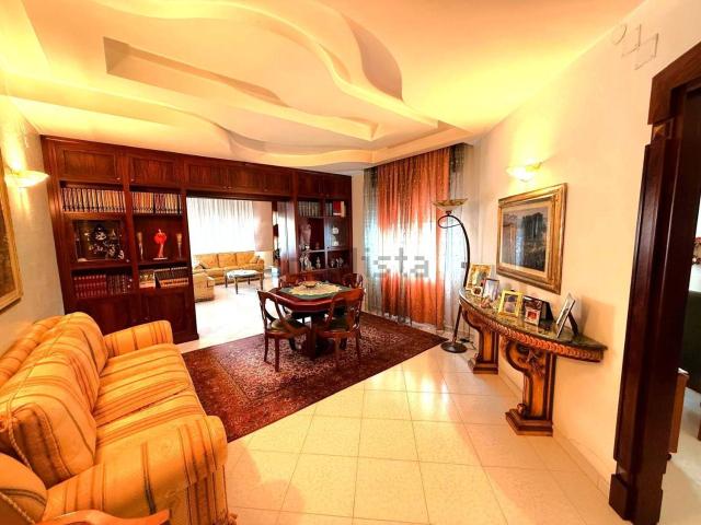 Appartamento in vendita di 225 m² in Via San Lorenzo, 23