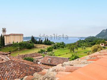 Appartamento in vendita di 225 m² in Via Sasso