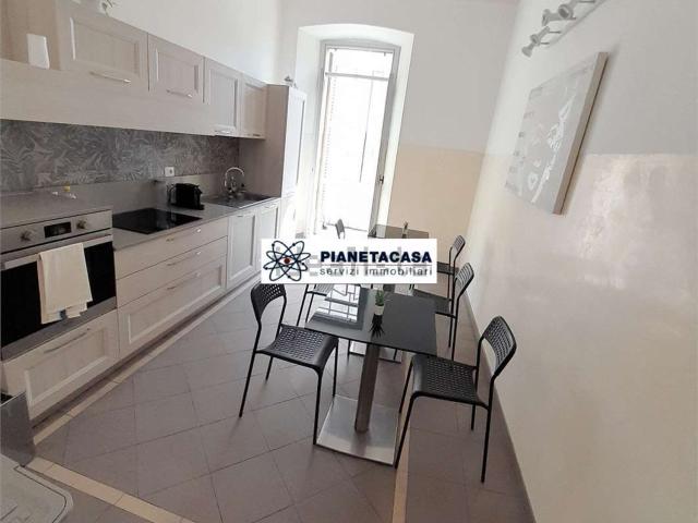 Appartamento in vendita di 225 m² in Via Pietro Paleocapa, 11