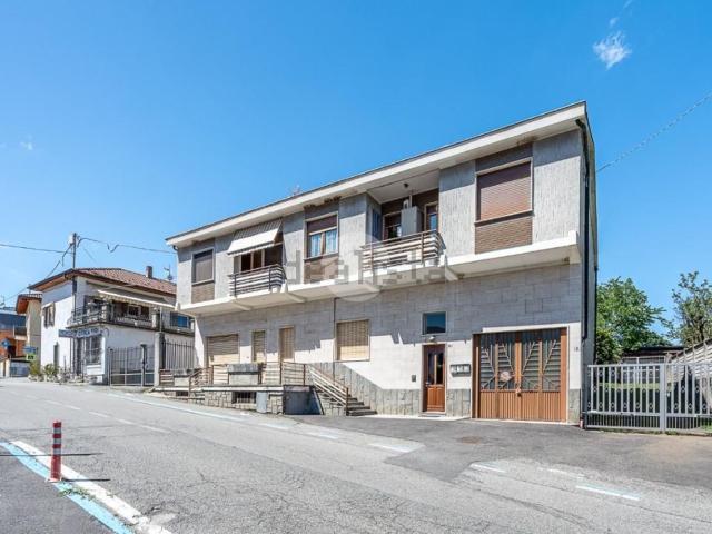 Appartamento in vendita di 225 m² in Via Roma, 8