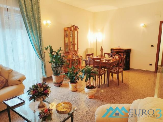 Appartamento in vendita di 225 m² in Via Vignà