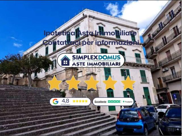 Appartamento in vendita di 2268 m² in Via Gesù