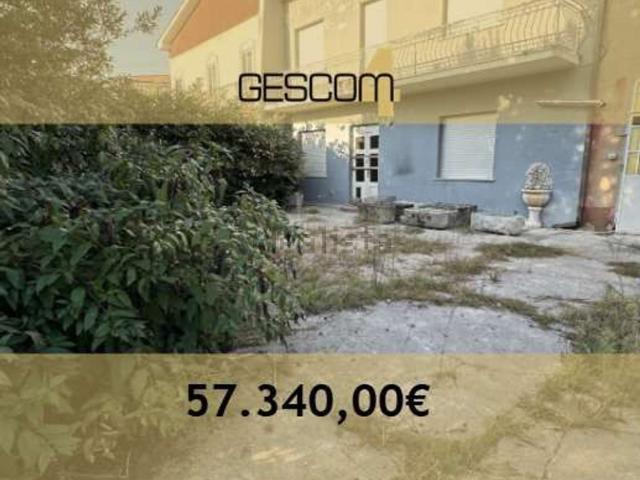 Appartamento in vendita di 226 m² in Via Alcide De Gasperi