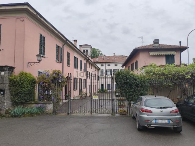 Appartamento in vendita di 226 m² in Via delle Grigne