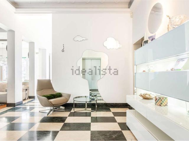 Appartamento in vendita di 227 m²