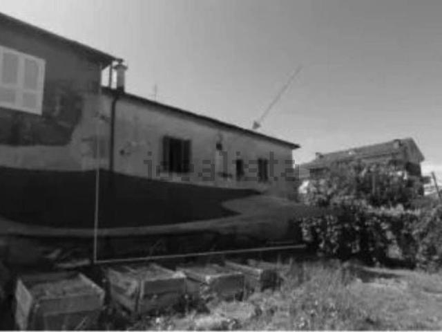 Appartamento in vendita di 227 m² in Via Girate
