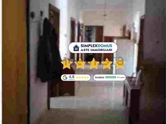 Appartamento in vendita di 227 m² in Via Nazionale