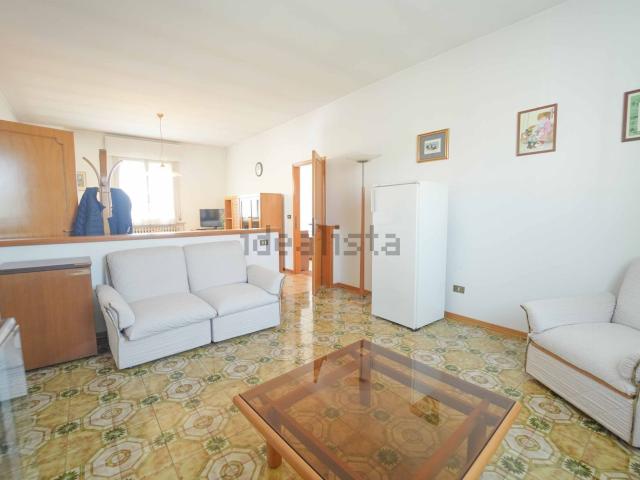 Appartamento in vendita di 227 m² in Via Venezia, 4