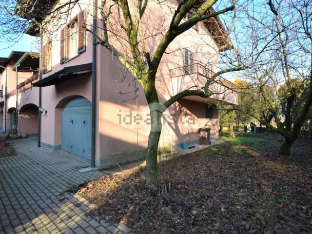 Appartamento in vendita di 228 m² in Via Guttuso, 7
