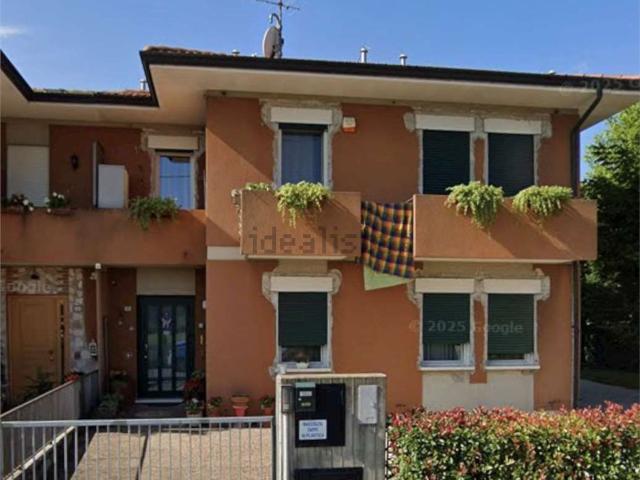 Appartamento in vendita di 228 m² in Via Kennedy