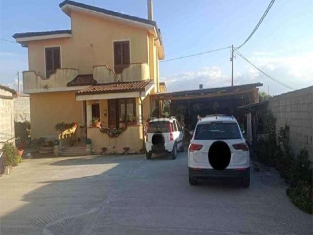 Appartamento in vendita di 228 m² in Contrada Vena