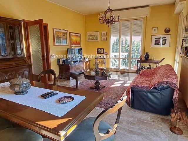 Appartamento in vendita di 229 m² in Via A. Moro