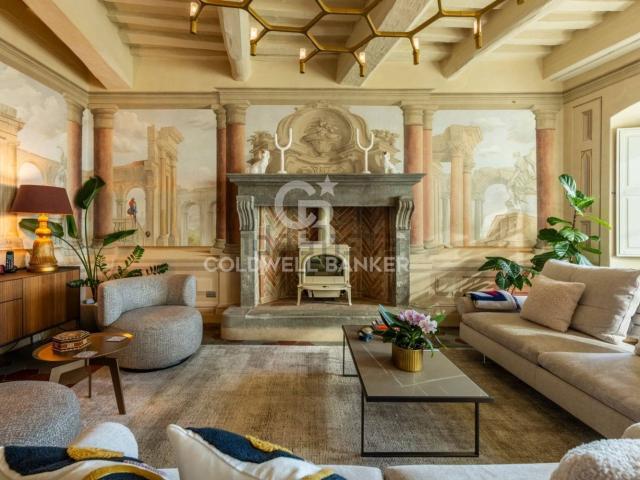 Appartamento in vendita di 229 m² in Via Santa Margherita
