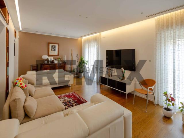 Appartamento in vendita di 230 m²