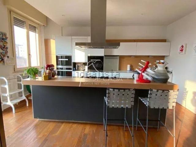 Appartamento in vendita di 230 m²
