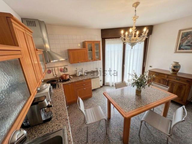 Appartamento in vendita di 230 m²