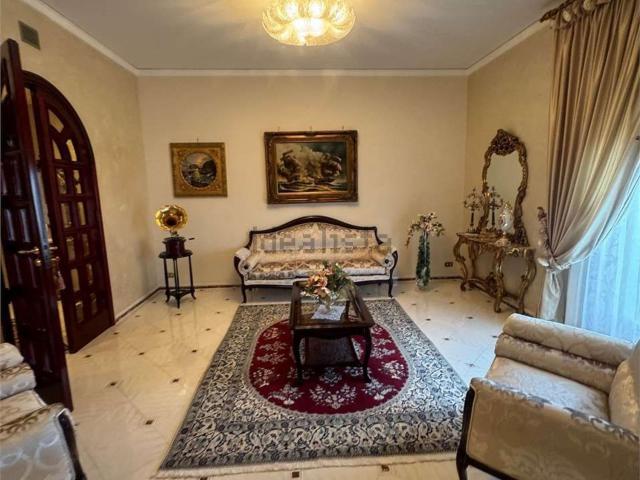 Appartamento in vendita di 230 m²
