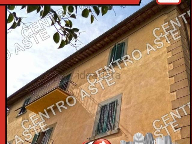 Appartamento in vendita di 230 m² in Via 21 Luglio 1849