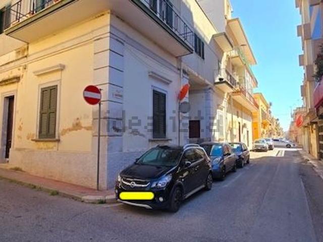 Appartamento in vendita di 230 m² in Via Alfonso Lamarmora