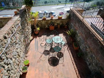 Appartamento in vendita di 230 m² in Via Giacomo Matteotti