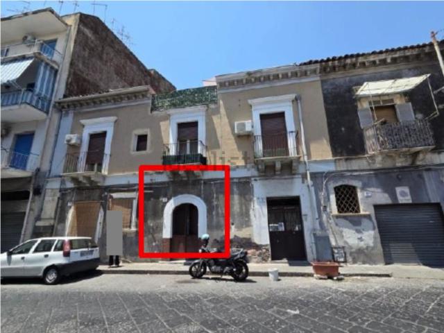Appartamento in vendita di 230 m² in Via Gramignani