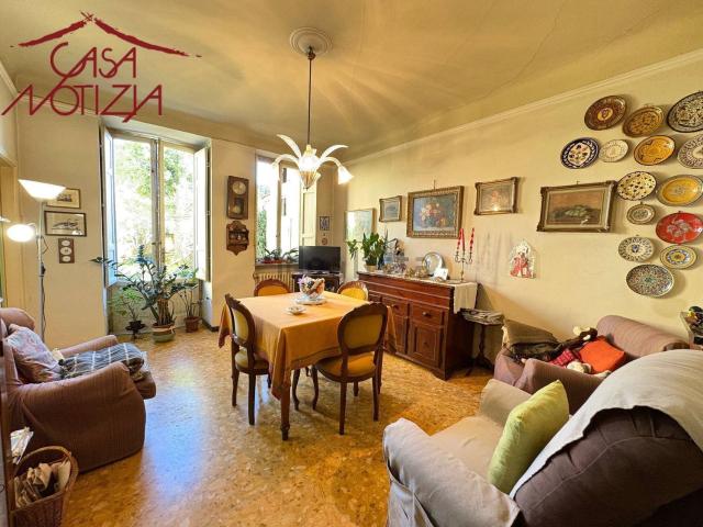 Appartamento in vendita di 230 m² in Via della Zecca