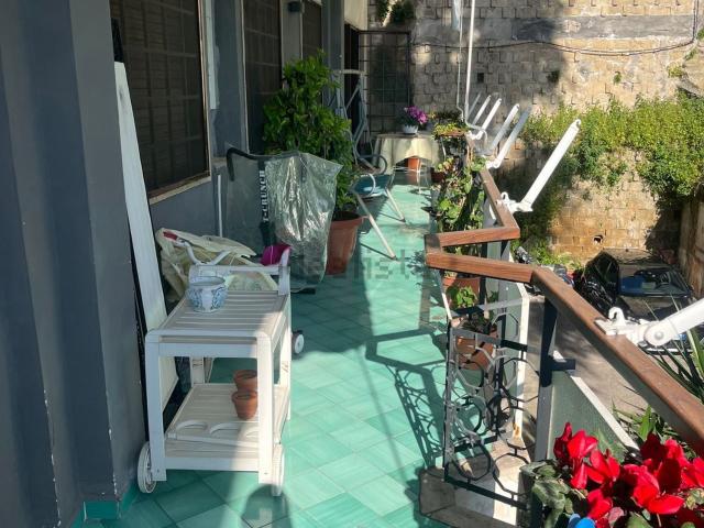 Appartamento in vendita di 230 m² in Via Francesco Petrarca