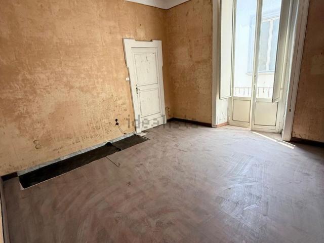Appartamento in vendita di 230 m² in Via Salvator Rosa, 84