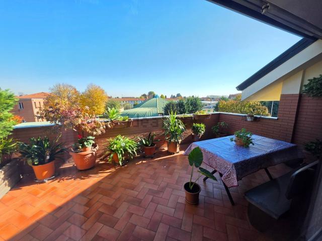 Appartamento in vendita di 230 m² in Via San Bernardo