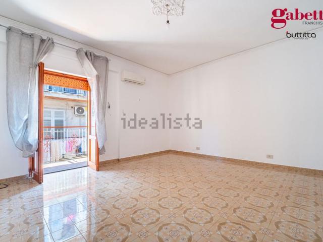 Appartamento in vendita di 230 m² in Via P. Neruda, 5