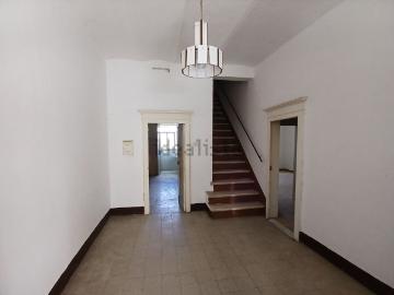 Appartamento in vendita di 230 m² in Via Roma