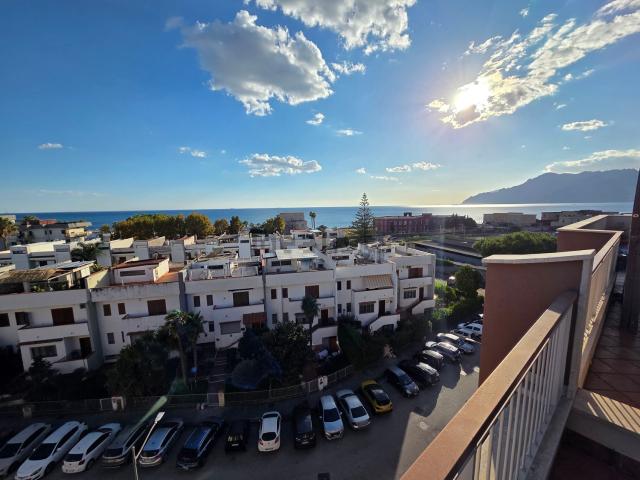 Appartamento in vendita di 230 m² in Viale Giuseppe Verdi, 12