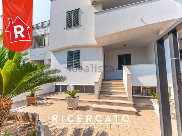 Appartamento in vendita di 230 m² in Viale Giuseppe Grassi, 24